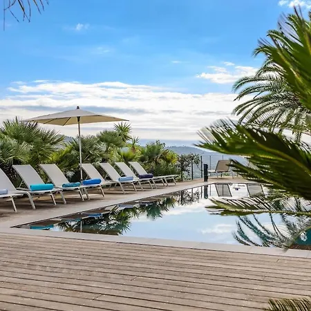 Les Rostratas Villa *