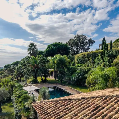 Les Rostratas Villa