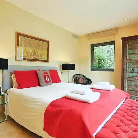 Les Rostratas Villa *